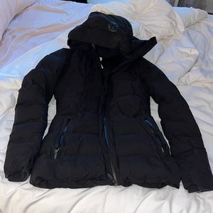 Lululemon puffer jacket